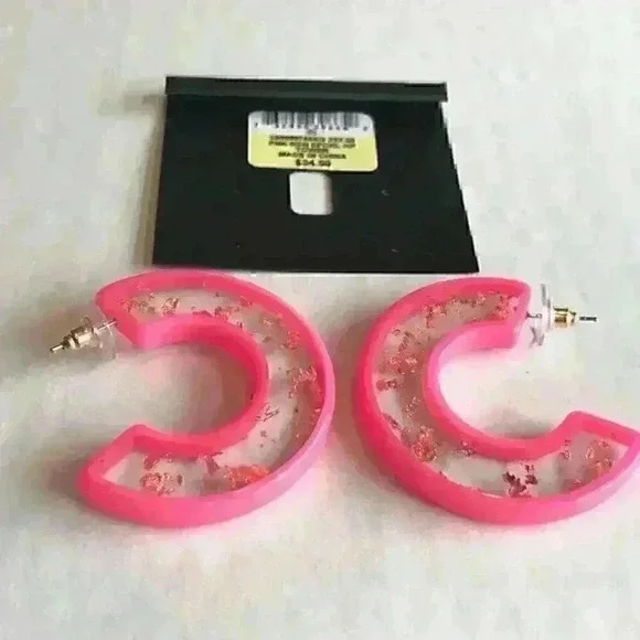 INC new Gold Tone Medium Resin Speckled in Pink - Picture 3 of 8